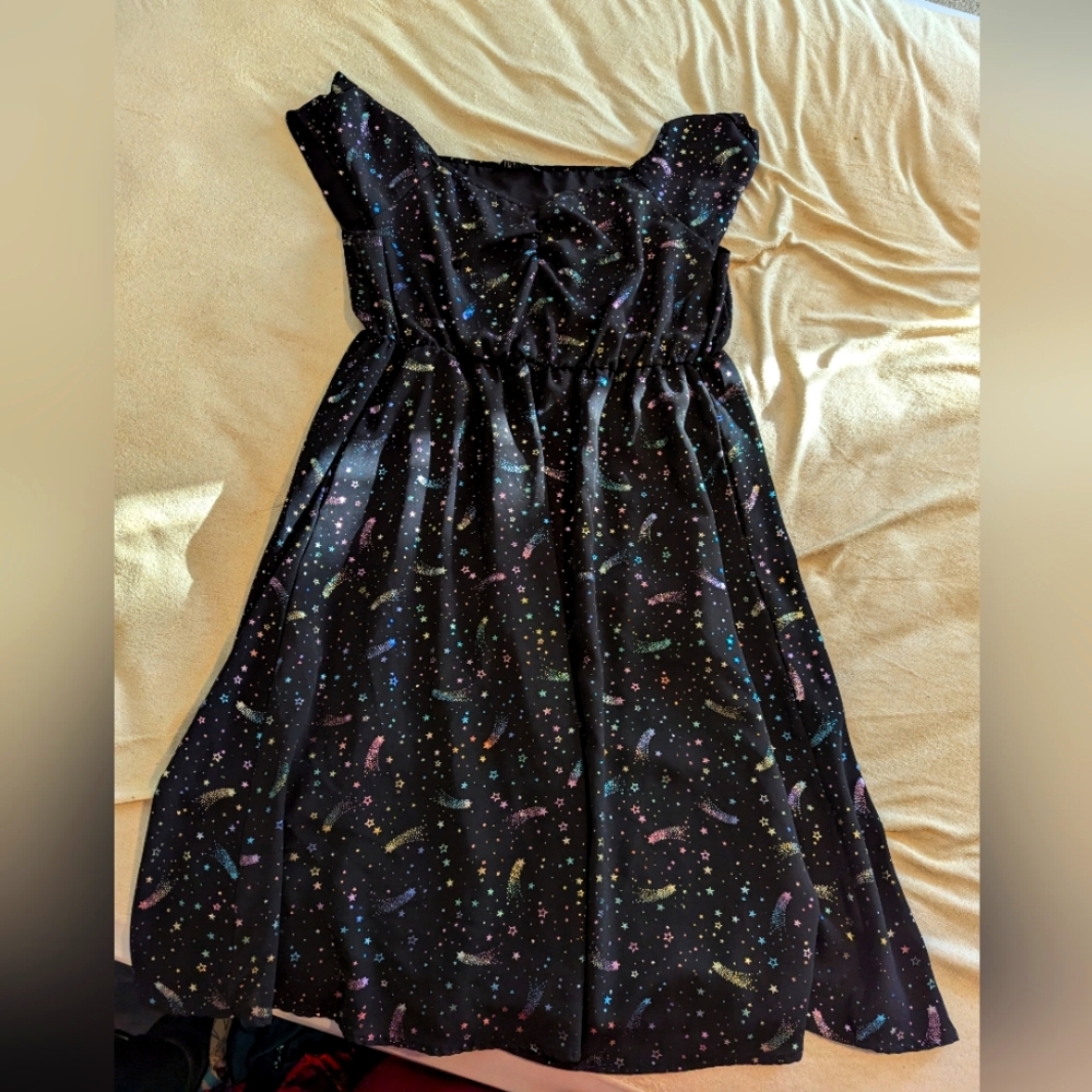 Bloomchic 18-20 Galaxy Print Cute Dress!